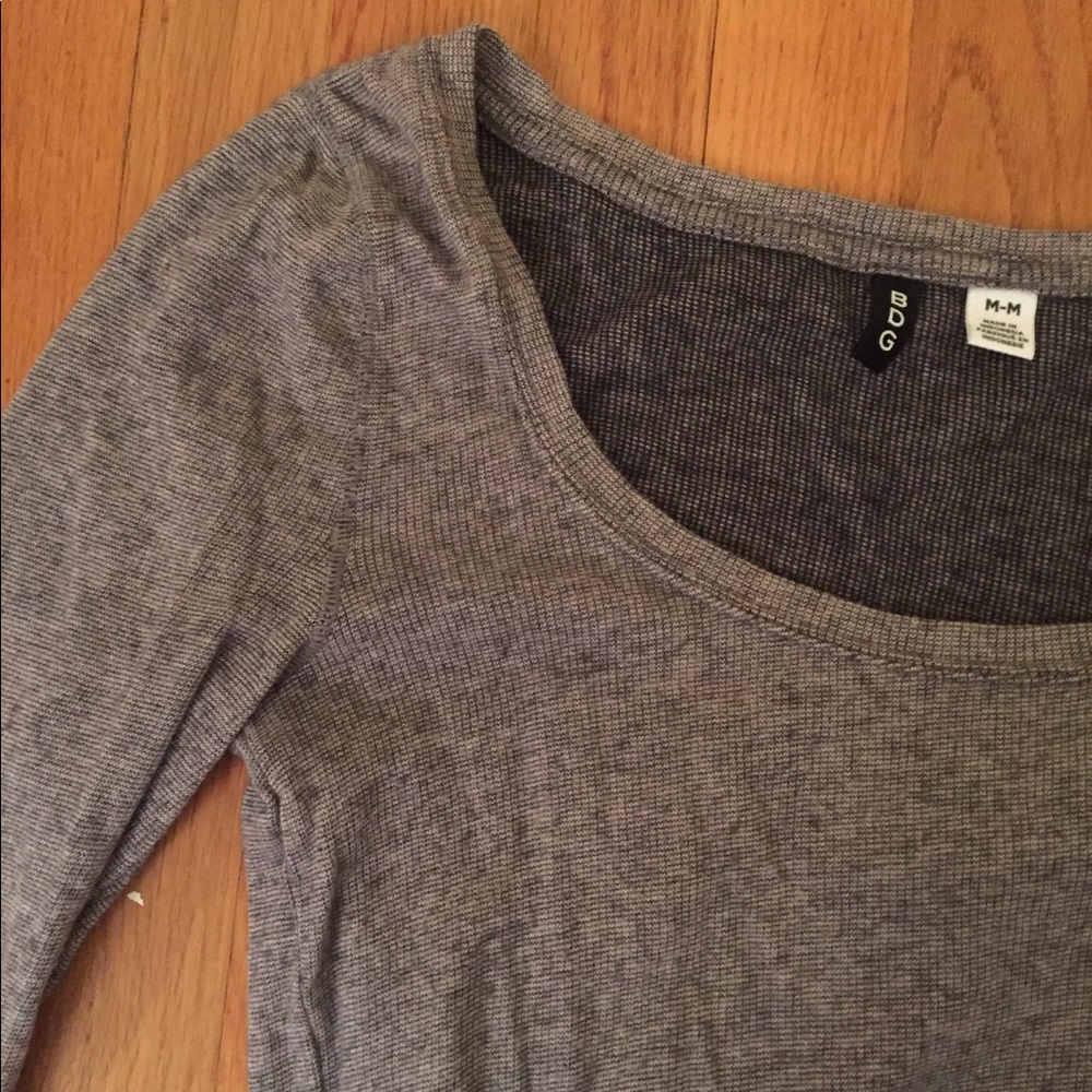 Super Soft Urban Outfitters Long Sleeve - Picture 4 of 4